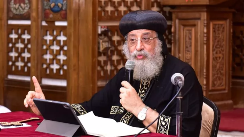 الكنائس تتزين والقلوب تفرح.. موعد قداس ليلة عيد القيامة المجيد 2026