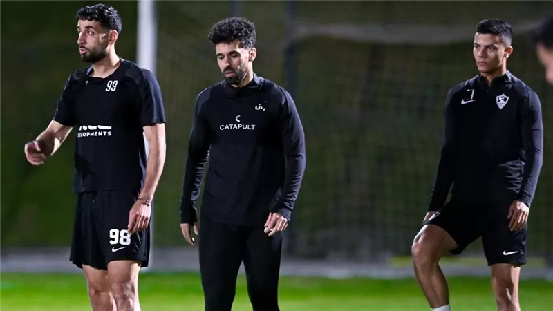 الزمالك يختتم تدريباته في الجزائر استعدادًا لنصف نهائي الكونفدرالية 