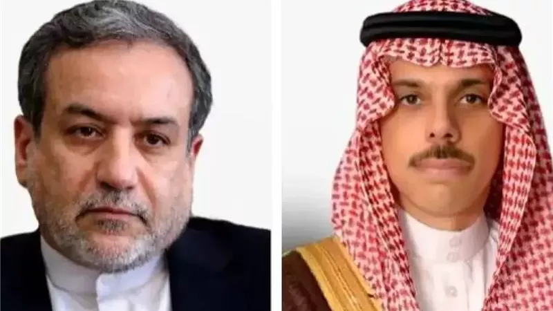 اتصال بين عراقجي وبن فرحان لبحث التطورات الإقليمية والعلاقات الثنائية