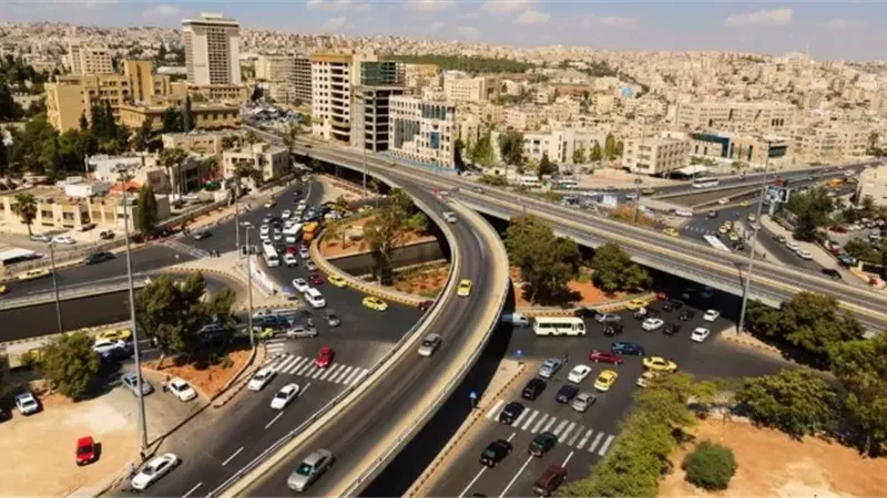 طقس الخميس.. مائل للحرارة نهارا وفرص لسقوط أمطار بهذه المناطق