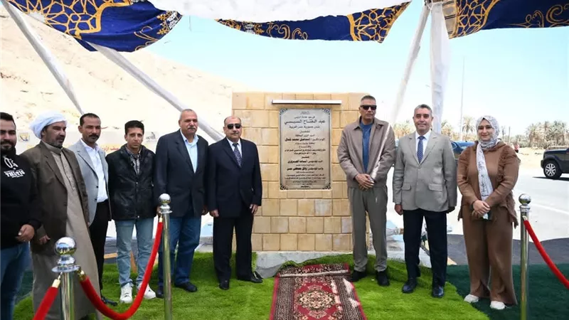 محافظ جنوب سيناء يفتتح مشروع ازدواج طريق حمام موسى-كمين الوادى بطور سيناء