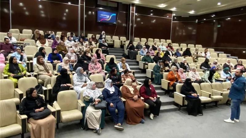 تدريب مكثف لفرق مكافحة العدوى بالإسماعيلية لرفع كفاءة الأداء