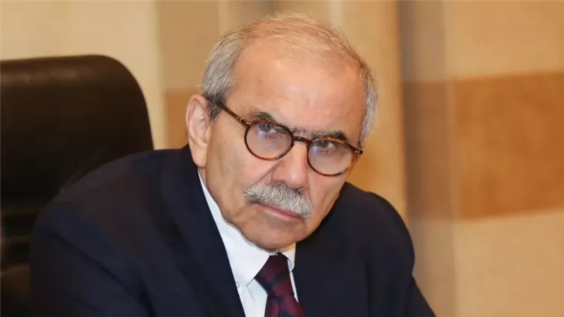 الحكومة اللبنانية تحسم الجدل.. لا سلاح في بيروت إلا بيد الشرعية