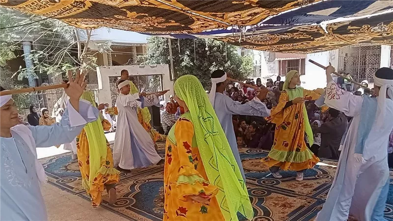 عرس ثقافي فني فى اليوم الختامى للعرض الفنى
