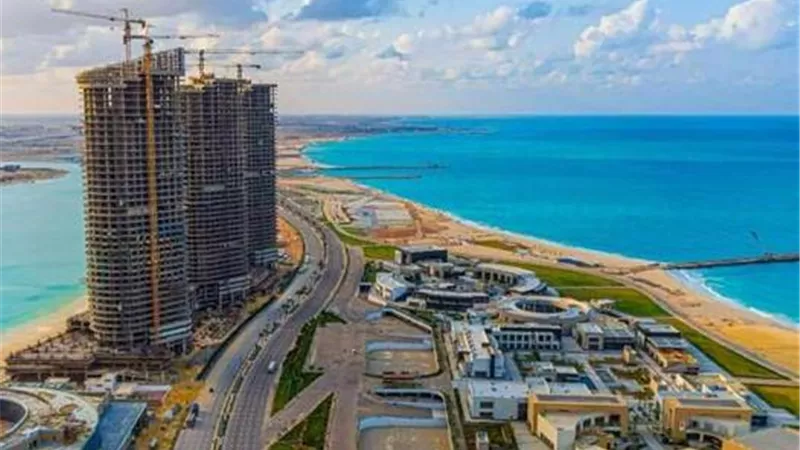 راشد: التصعيد الإقليمي يفتح نافذة تاريخية لتحول مصر إلى مركز استثماري 