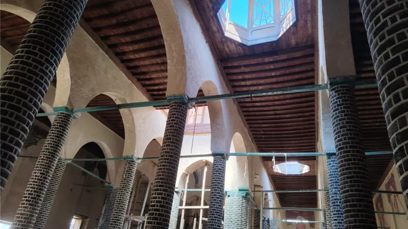 شاهد | ترميم مسجد سيدي جلال الدين أبو القاسم الأثري بمدينة طهطا