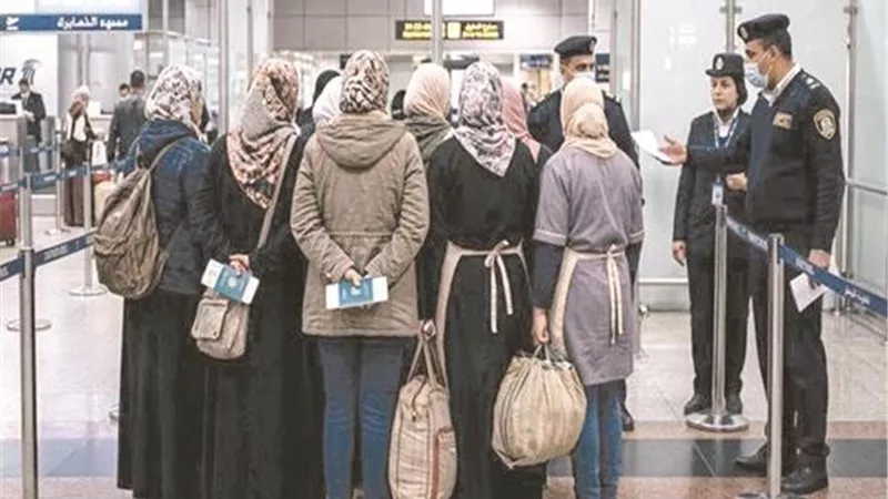 قبل السفر.. خطوات قانونية تحمي المرأة من استغلال العمل بالخارج|فيديو
