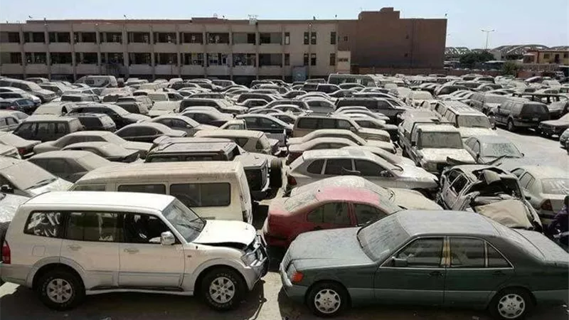 38.9 مليون جنيه حصيلة بيع مزاد جمارك بورسعيد لسيارات وبضائع مهملة