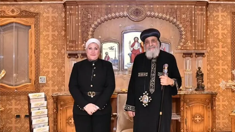  القومي للطفولة والأمومة يهنئ قداسة البابا تواضروس الثاني بعيد القيامة 