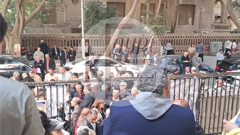 إقبال كثيف على صناديق اتحاد الكتاب وتصويت يتجاوز 700 عضو | خاص