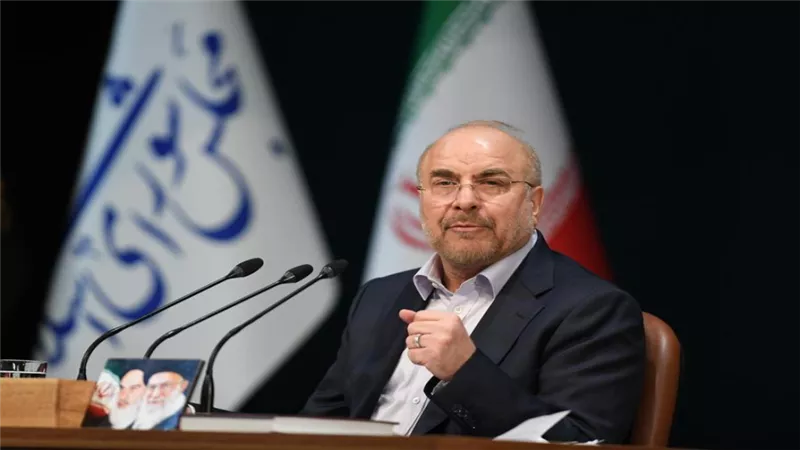 وسط ترقب إقليمي.. وفد إيراني برئاسة قاليباف يصل إلي باكستان
