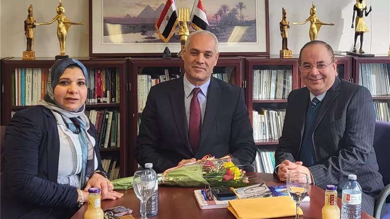 «حكايات من بلاد القيقب» يفتتح الصالون الثقافي المصري بمونتريال