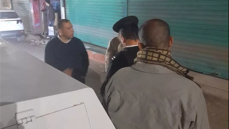 محافظ الشرقية يوجه بتكثيف متابعة مواعيد غلق المحال خلال الأعياد 