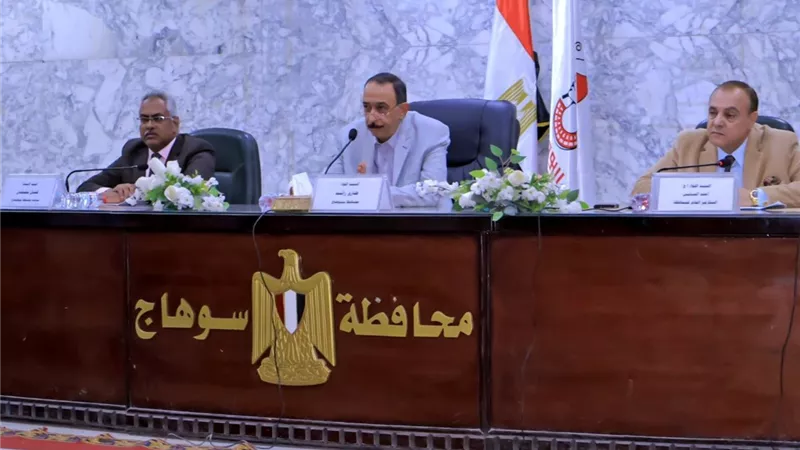 إزالة 29 حالة تعدي على أراضي وأملاك الدولة في حملة بسوهاج