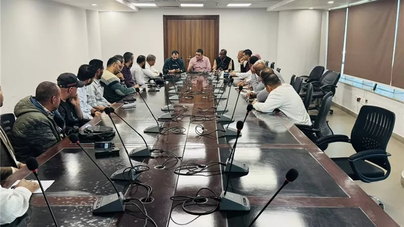 «القاهرة الجديدة»: اجتماع حاسم لتشديد الرقابة ورفع مستوى النظافة