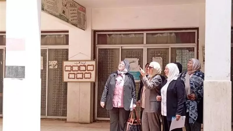 مدير تعليم القاهرة يتابع الانضباط وسير العملية التعليمية بمدارس مدينة نصر 