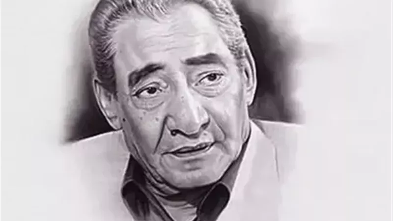 يوسف القعيد: «عبدالرحمن الأبنودي» كان يحظى بتقدير كبير من نجيب محفوظ|خاص