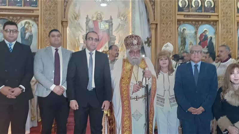 نائب محافظ الإسماعيلية يهنئ الأقباط بعيد القيامة المجيد| فيديو