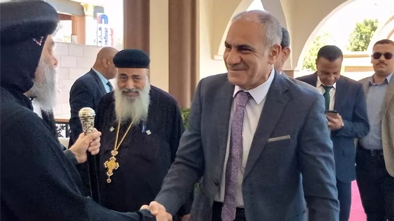 جامعة أسوان تهنئ الأخوة المسيحيين بعيد القيامة المجيد