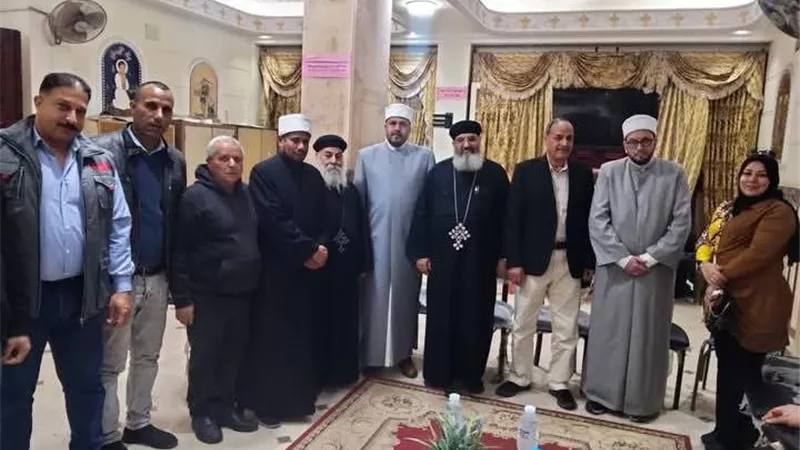 فروع خريجي الأزهر بالمحافظات تهنئ الإخوة المسيحيين بعيد القيامة المجيد