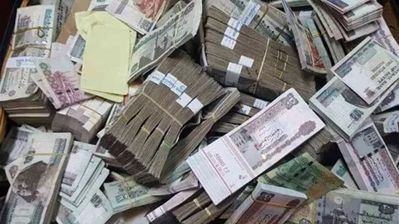 الداخلية تضبط المتهم بغسل 350 مليون جنيه من أموال المواطنين