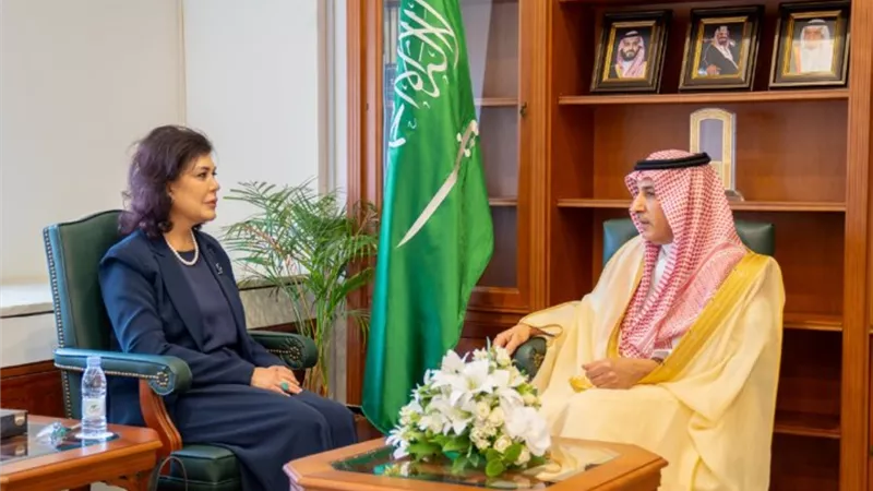 بسبب استهداف الخليج.. السعودية تستدعي سفيرة العراق وتسلمها مذكرة احتجاج 