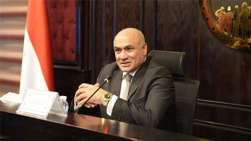 نائب بـ«الشيوخ»: القيادة السياسية حريصة على تطوير منظومة العمل الحكومي