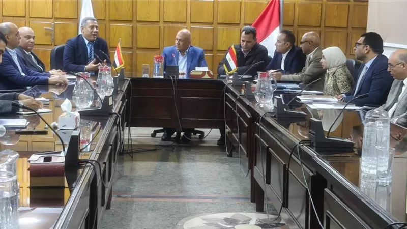 نائب وزير الإسكان يتابع استعدادات 