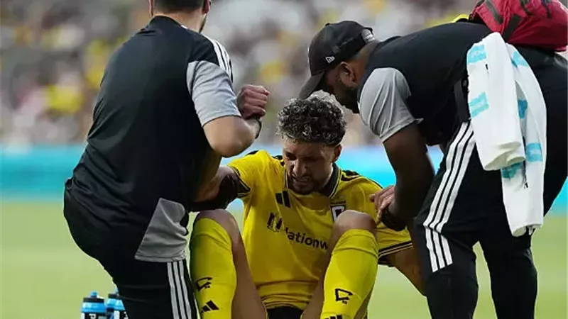 إصابة  اللاعب الفلسطيني وسام أبو علي بقطع في الرباط الصليبي