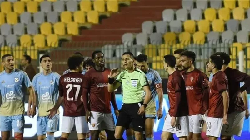 محمود وفا يتجه لتقديم شكوى ضد سيد عبد الحفيظ بسبب مباراة الأهلي 