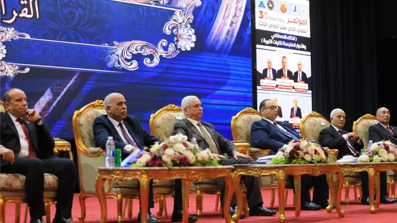 جامعة كفر الشيخ تحتفي باليوبيل الذهبي لكلية التربية | صور