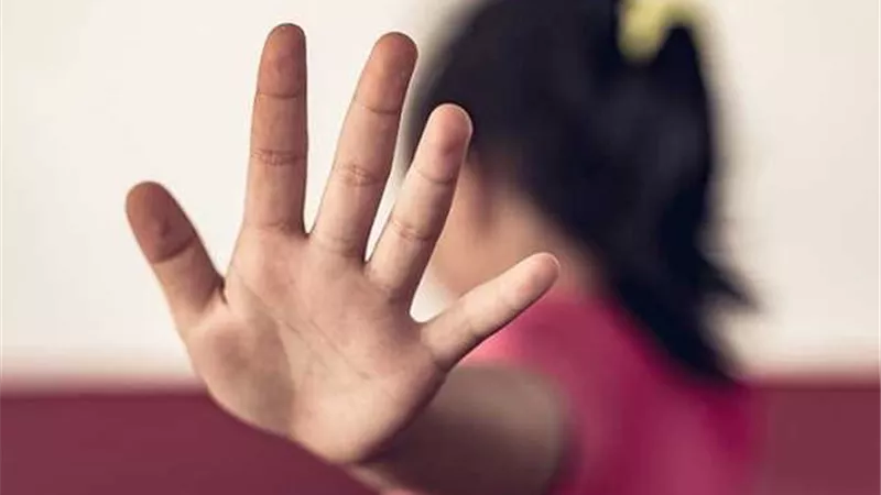 بالقانون.. عقوبات التحرش الجنسي واللفظي والجسدي تصل لـ50 ألف جنيها