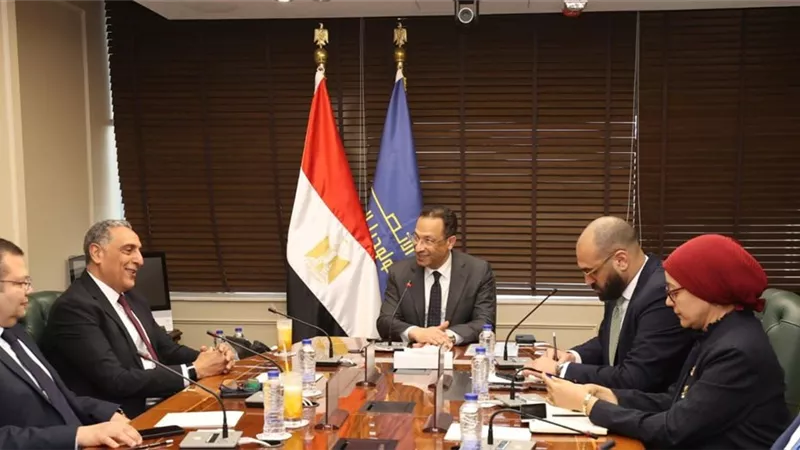 تعاون استراتيجي بين وزارة الاتصالات وOracle لدعم التحول الرقمي في مصر