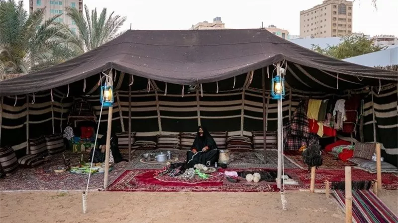 من الصحراء إلى الحضر.. أثر البيئة في تكوين الأديب