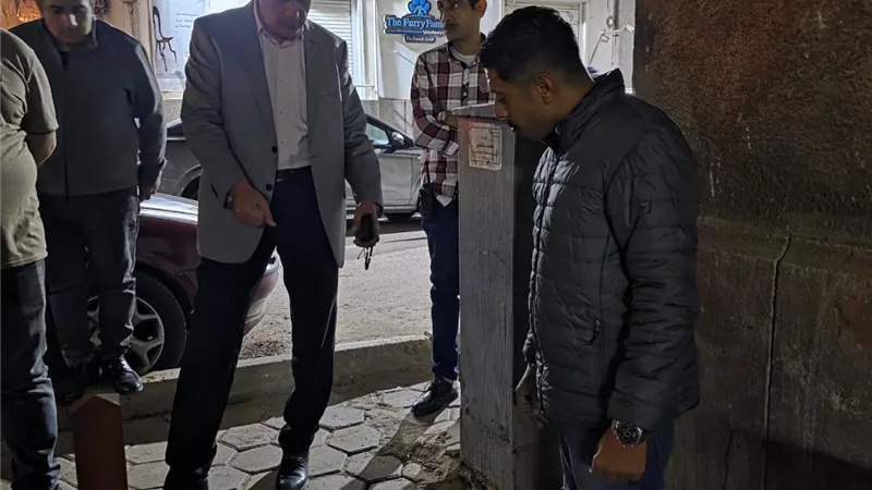 رئيس حي غرب القاهرة يجري جولة في الزمالك لمتابعة الخدمات