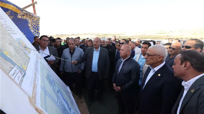 وزير النقل يتفقد تطوير ميناء العريش ويؤكد أهميته كمحور استراتيجي للتجارة 