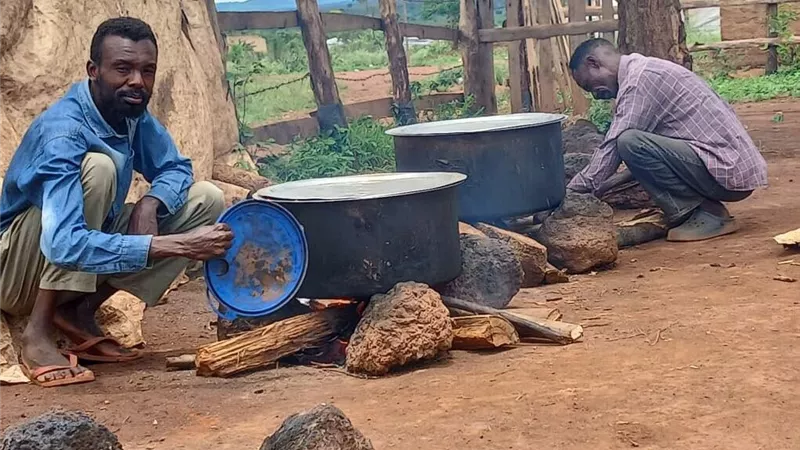 «من الحرب إلى المنفى».. حكايات سودانيين في مخيم كرياندونقو