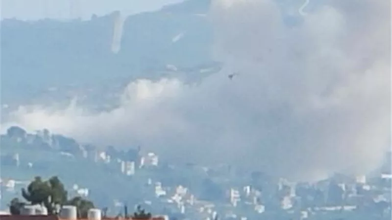 تصعيد إسرائيلي.. غارات على 3 بلدات بجنوب لبنان وانفجار كبير في الطيبة