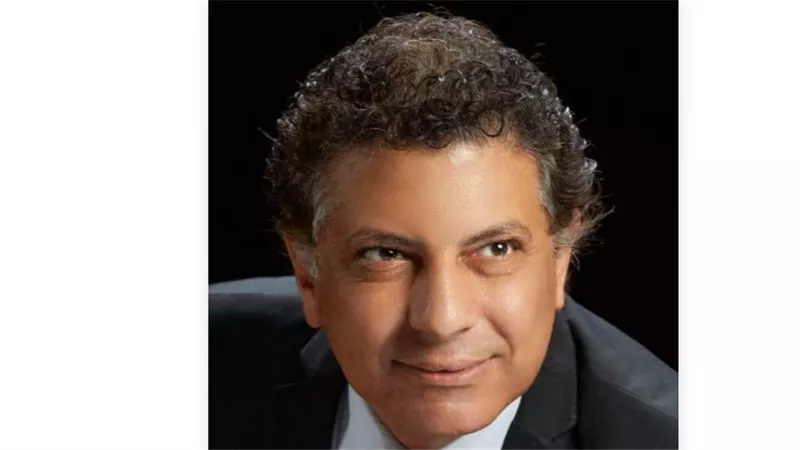 عادل حسان: نحول المسرح من ذاكرة للتراث إلى مصنع لصناعة المستقبل