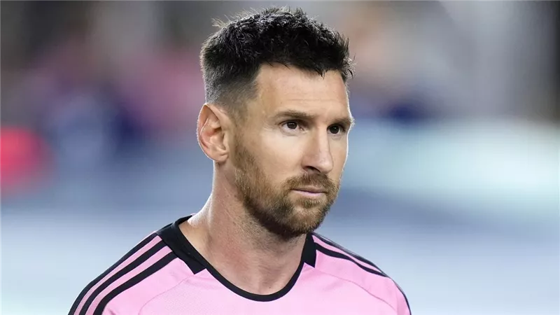 دعوى قضائية ضد ميسي والاتحاد الأرجنتيني بسبب غياب عن مباراة فنزويلا