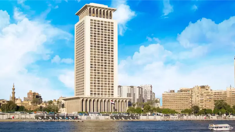 قبل السفر للخارج.. أماكن مكاتب تصديقات الخارجية وخطوات اعتماد المستندات