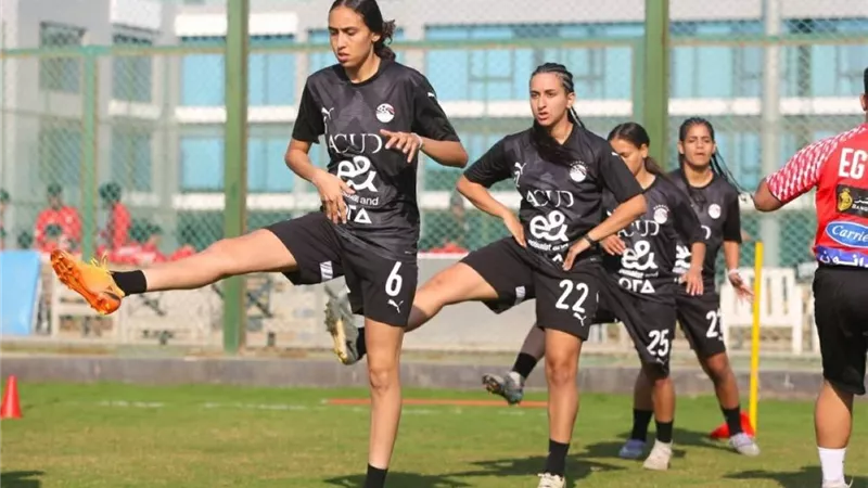 المنتخب الوطني للكرة النسائية يواصل استعداداته لوديته الثانية في السعودية