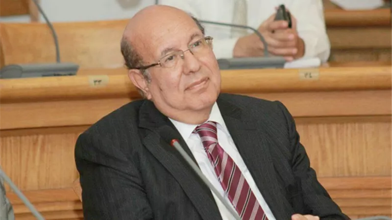 الشاعر «أحمد تيمور» في أمسية شعرية على المسرح الصغير بالأوبرا السبت