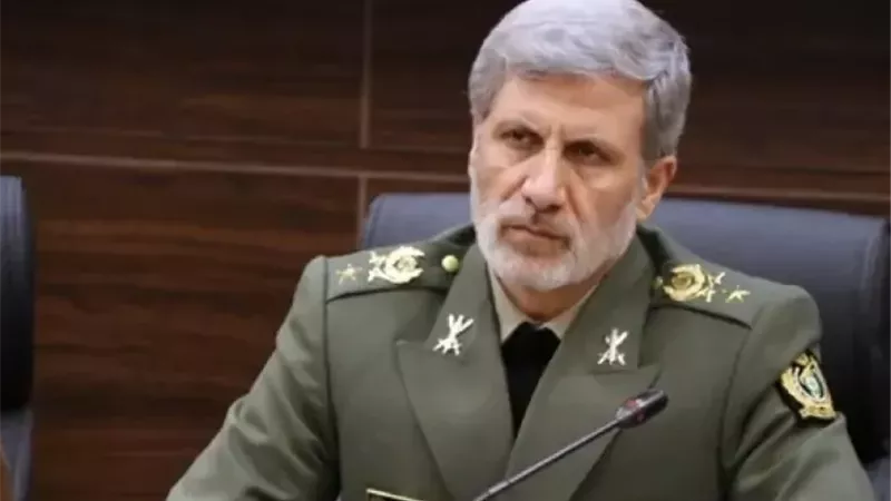قائد الجيش الإيراني: نحافظ على جاهزيتنا في بيئة إقليمية معقدة|فيديو