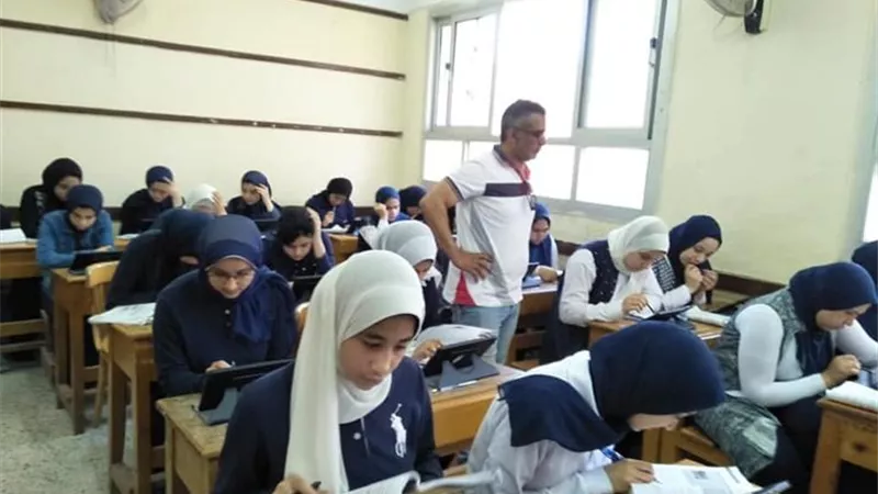 لطلاب الأول والثاني الثانوي..  توزيع درجات أعمال السنة والامتحانات