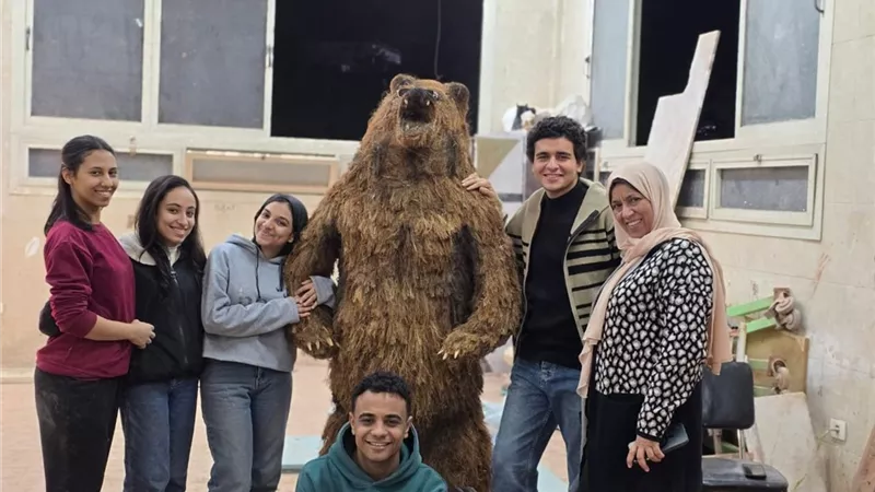 جامعة الأقصر تواصل رسائلها البيئية بـ«روح الطبيعة في تمثال»