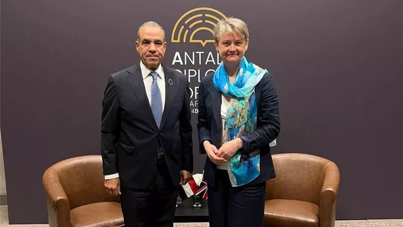مصر وبريطانيا تؤكدان ضرورة التوصل إلى هدنة إنسانية في السودان