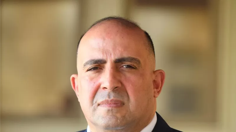 محمد سليم: تقلبات مضيق هرمز تدفع الأسواق لموجة عدم استقرار جديدة