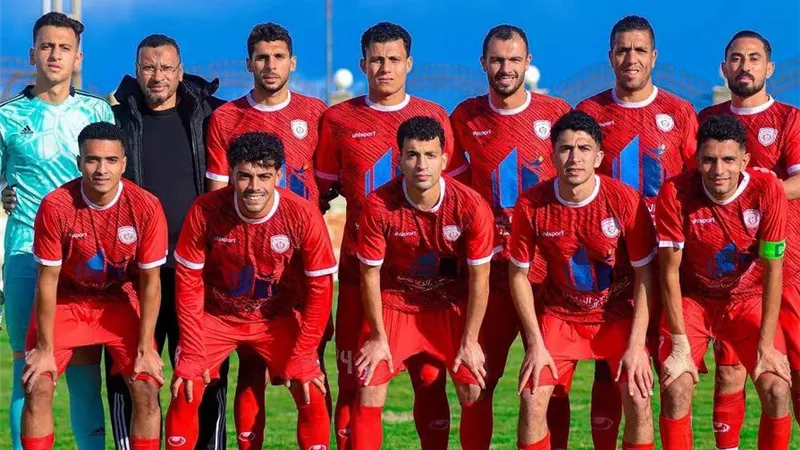 بعد غياب 31 عامًا.. محافظ كفرالشيخ يهنئ نادي بلطيم بالصعود للممتاز 