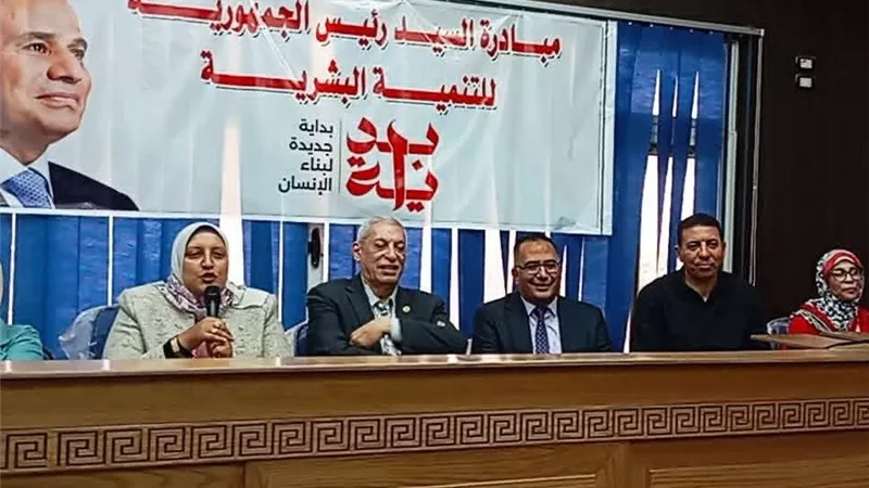 محافظ المنيا يطلق استراتيجية بناء الوعي لحماية مقدرات الدولة 